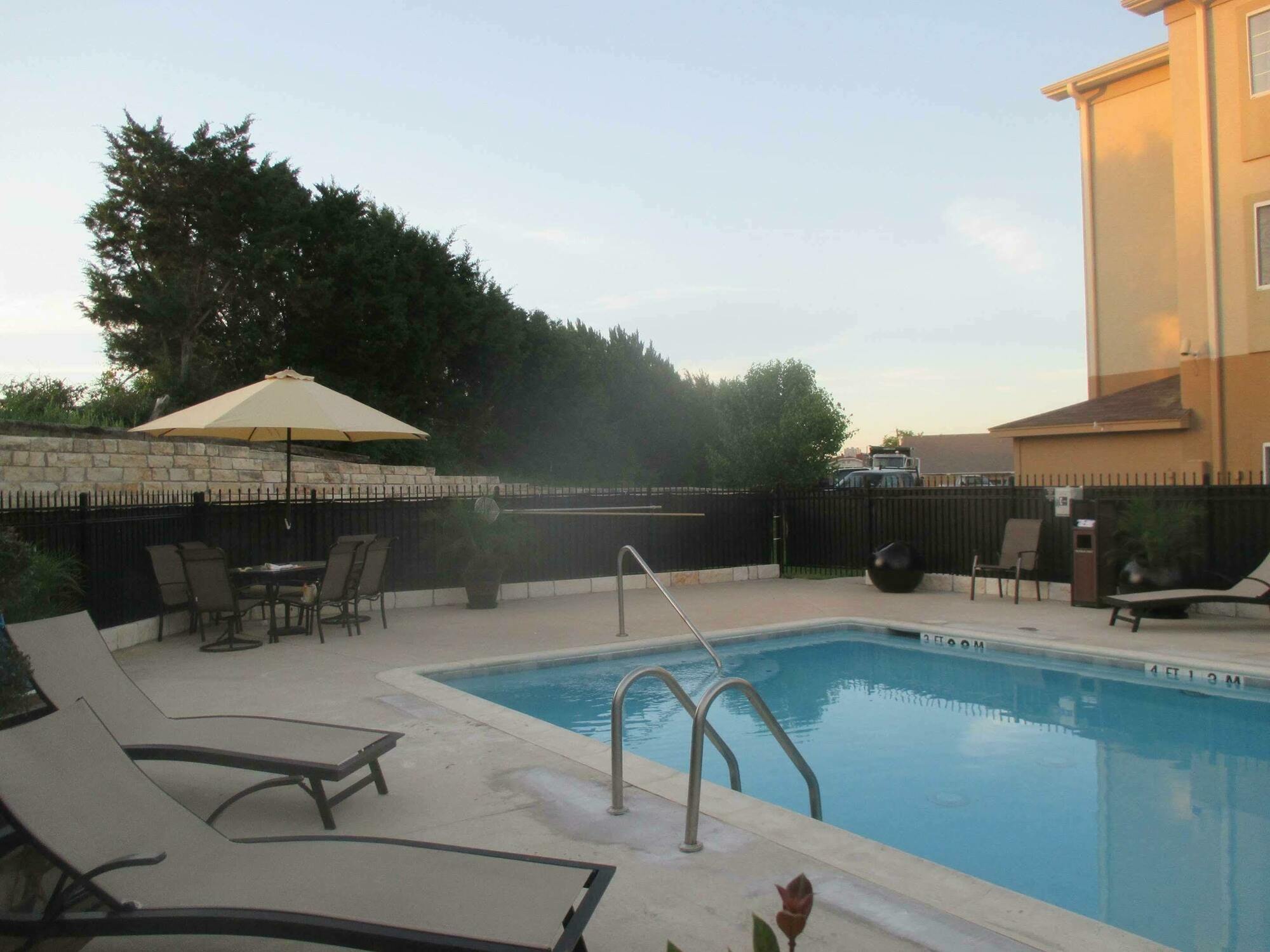 Best Western Harker Heights Esterno foto